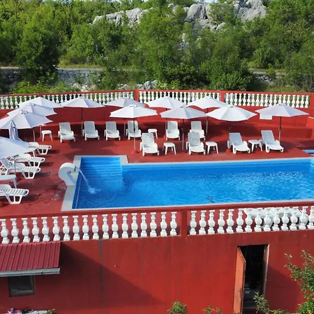 Apartman Red